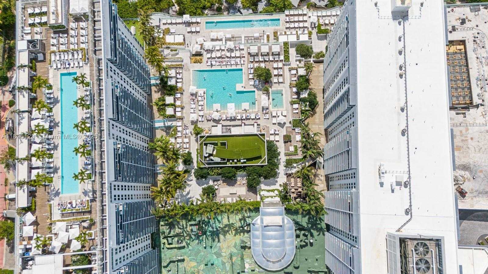 Small Image of 2301 COLLINS AVE #1410, Miami Beach Number 18