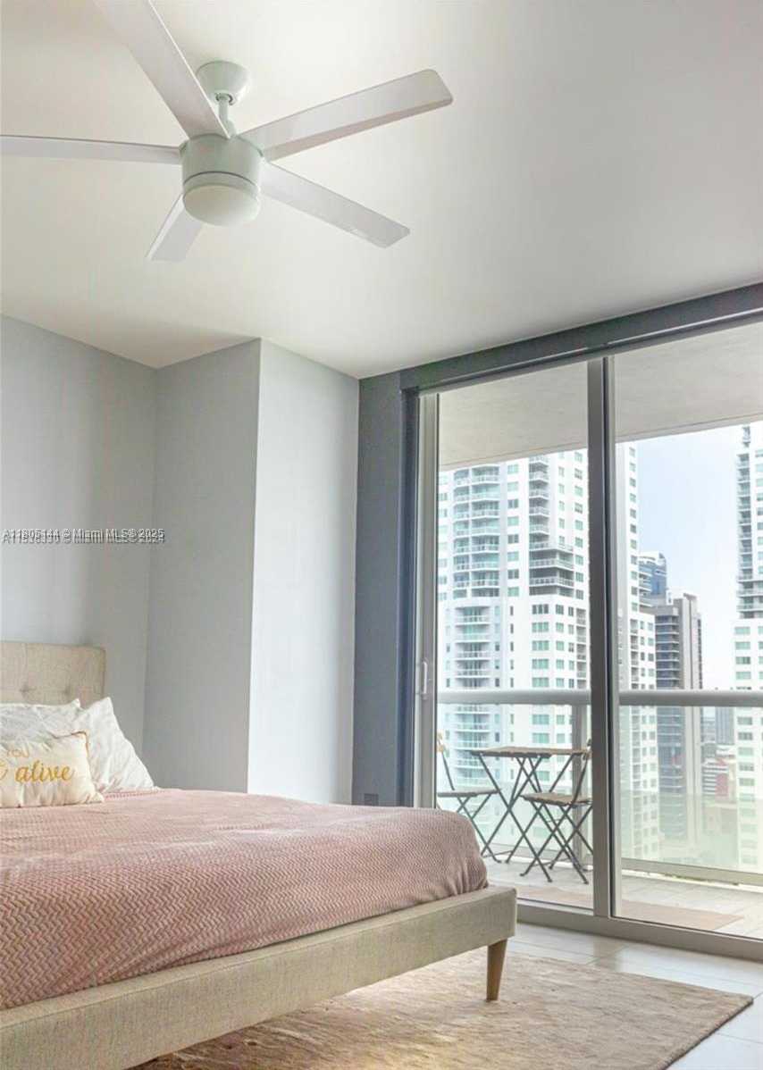 Small Image of 50 BISCAYNE BLVD #2301, Miami Number 11