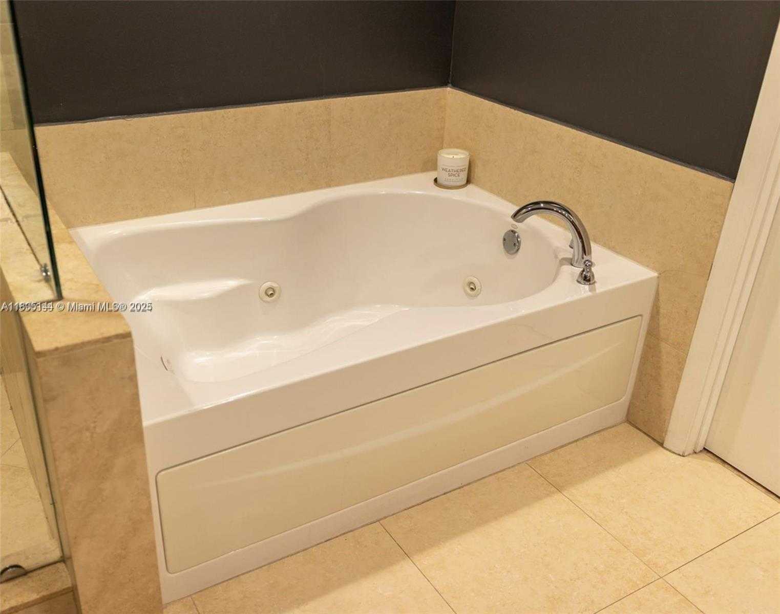 Small Image of 50 BISCAYNE BLVD #2301, Miami Number 18