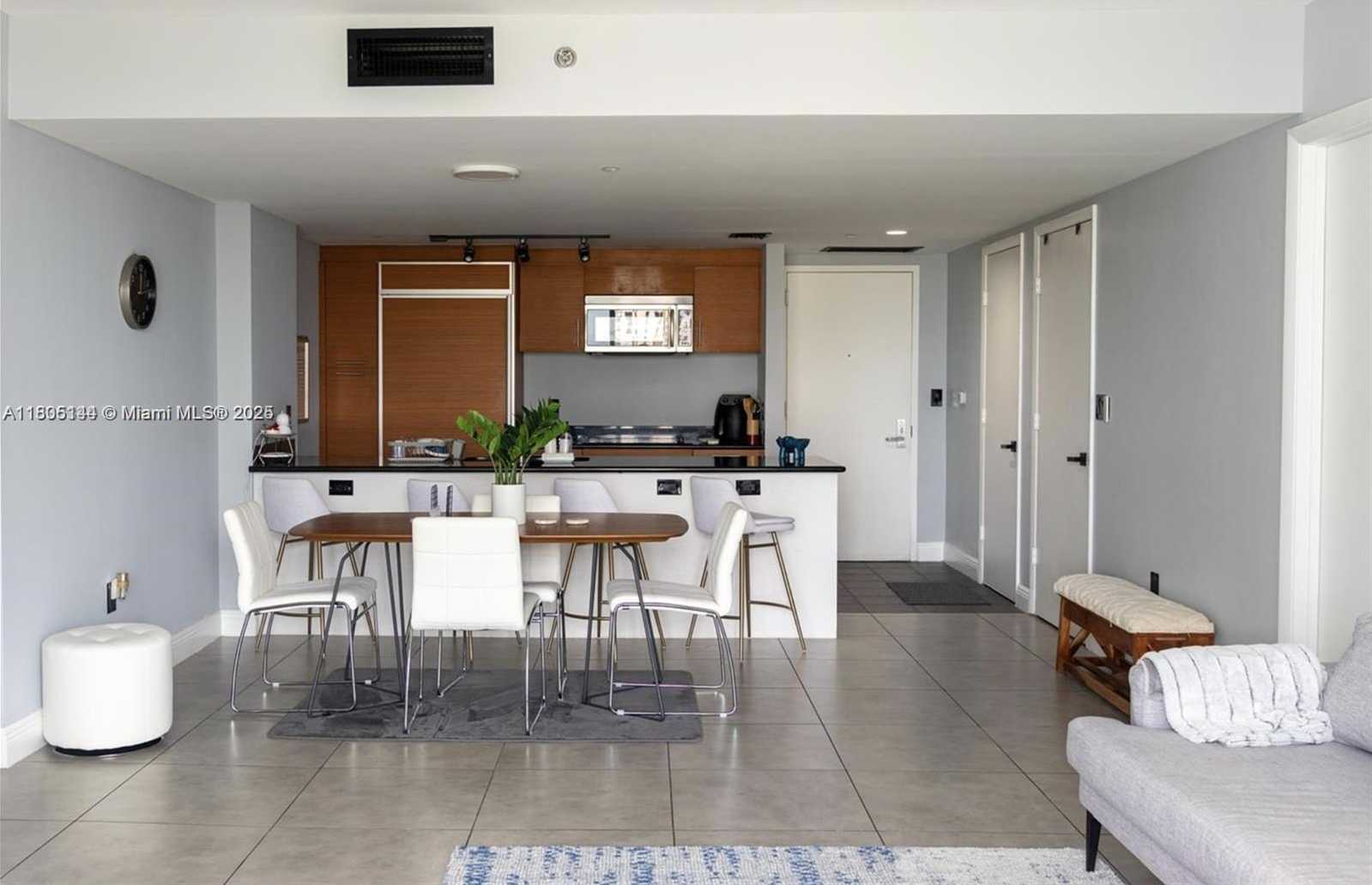 Small Image of 50 BISCAYNE BLVD #2301, Miami Number 19
