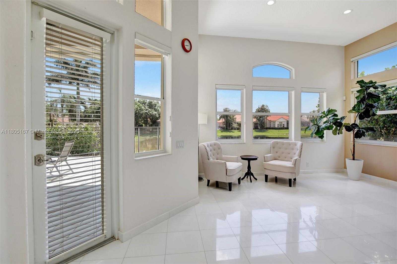 Small Image of 2651 OAKMONT, Weston Number 16