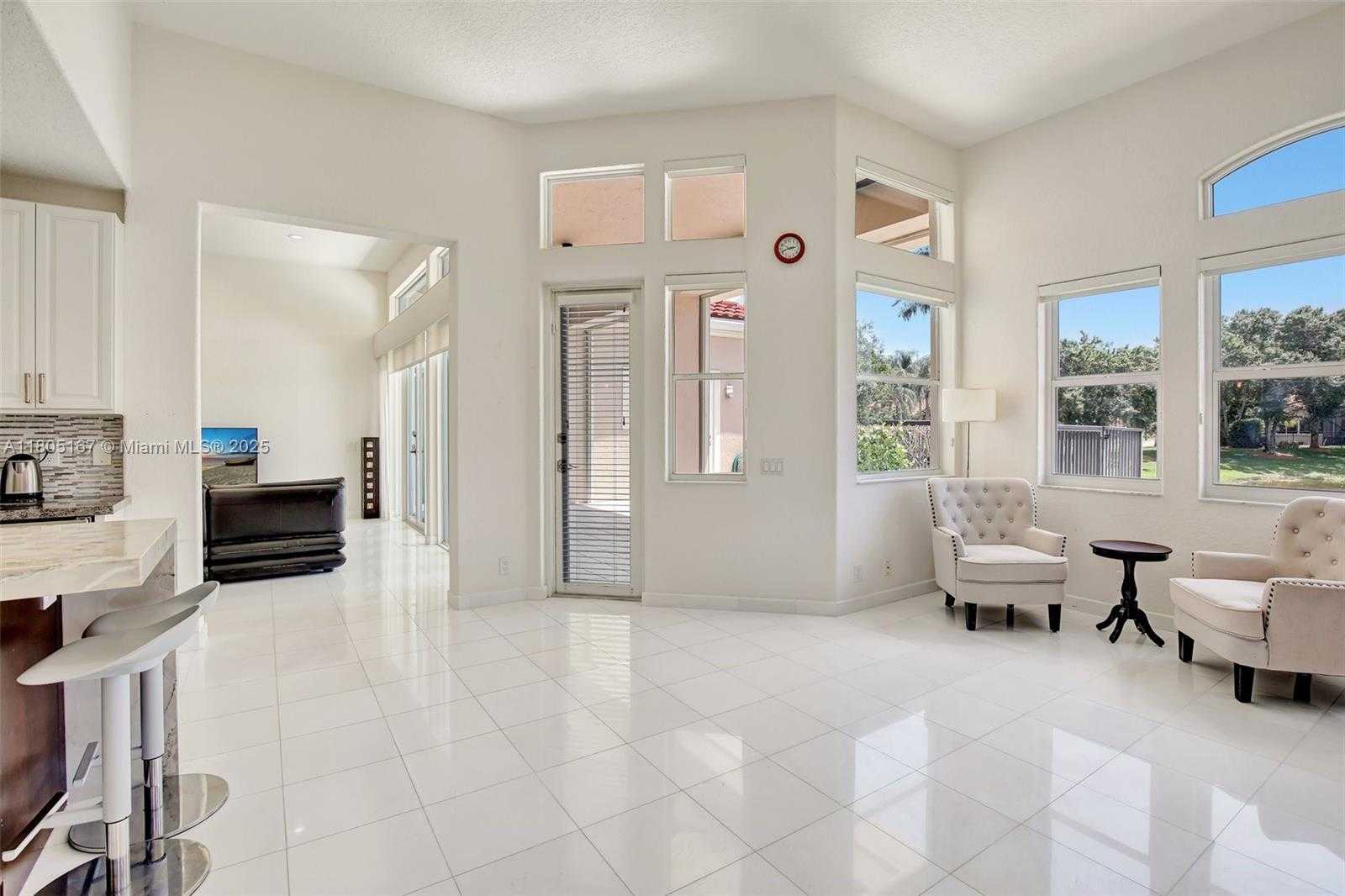 Small Image of 2651 OAKMONT, Weston Number 18