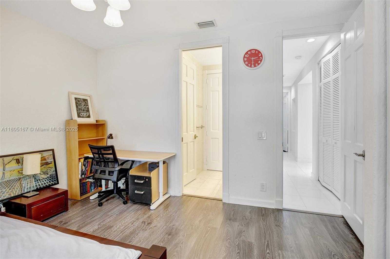 Small Image of 2651 OAKMONT, Weston Number 27