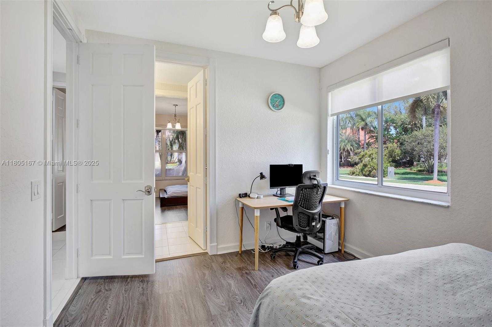 Small Image of 2651 OAKMONT, Weston Number 31