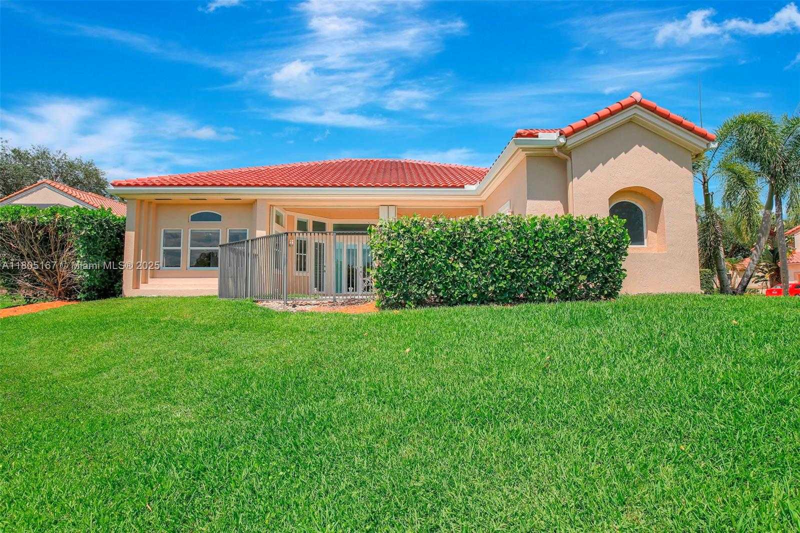 Small Image of 2651 OAKMONT, Weston Number 39