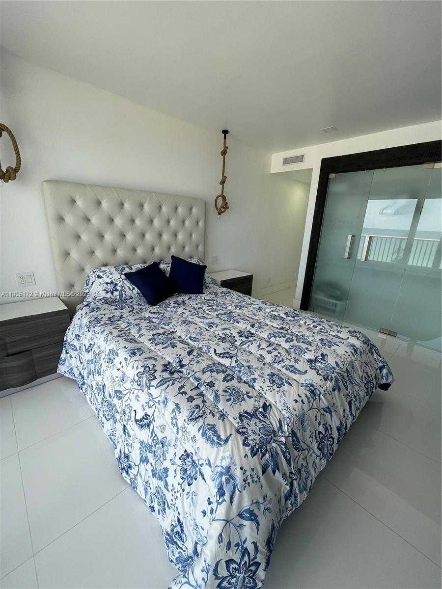 Small Image of 400 NORTH SURF RD #504, Hollywood Number 49