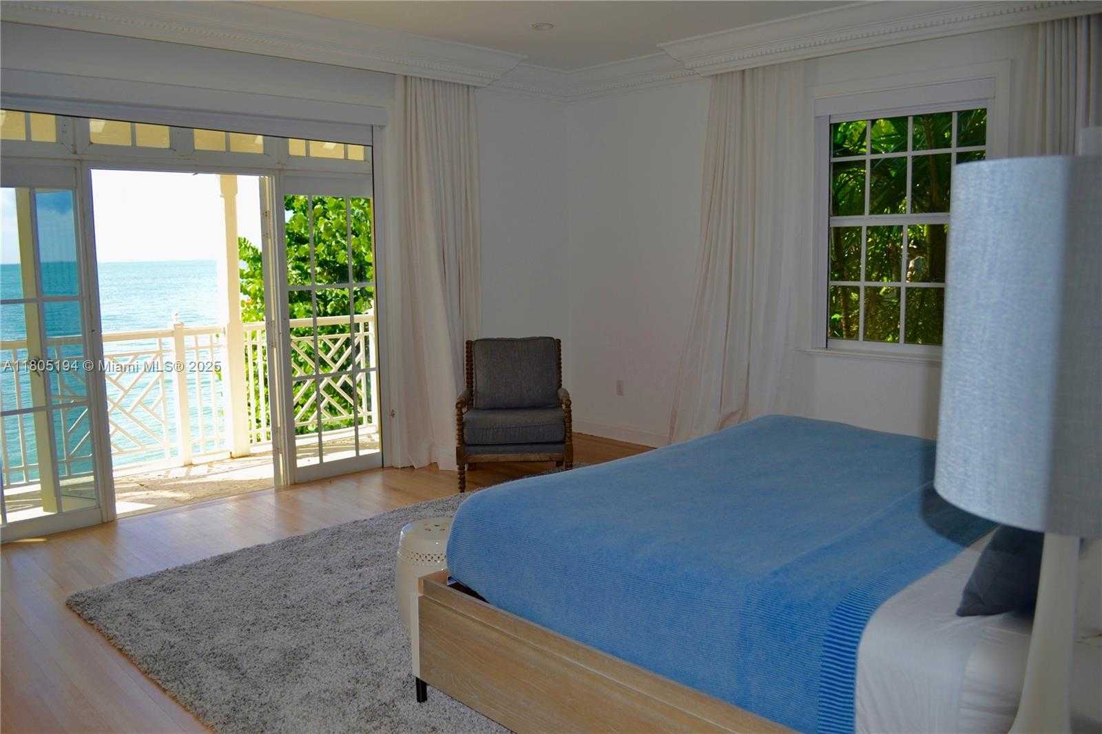 Small Image of 710 SOUTH MASHTA DR, Key Biscayne Number 5