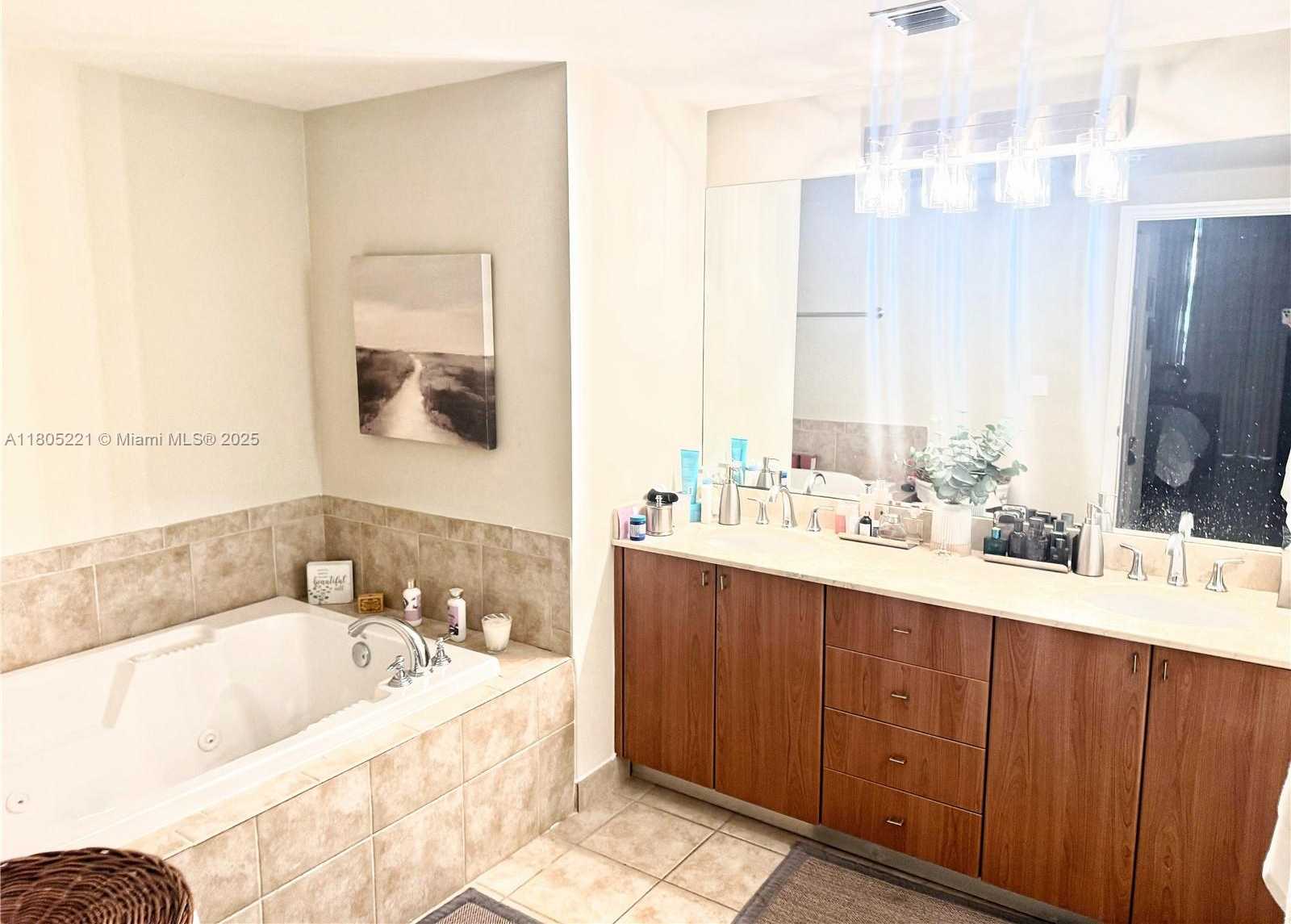 Small Image of 888 SOUTH DOUGLAS RD #1210, Coral Gables Number 16