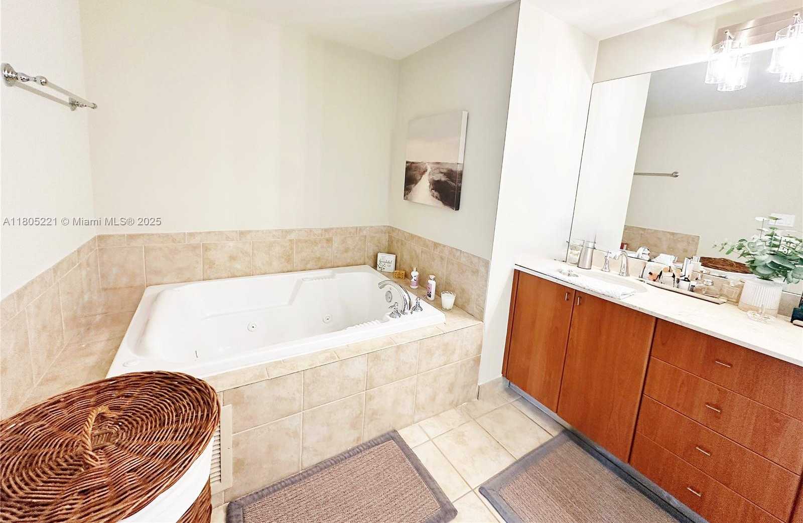 Small Image of 888 SOUTH DOUGLAS RD #1210, Coral Gables Number 17