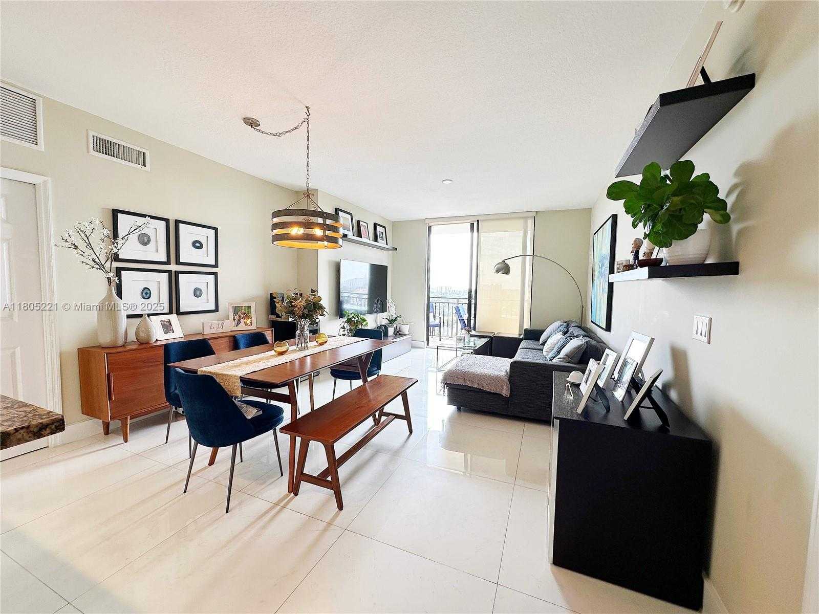Small Image of 888 SOUTH DOUGLAS RD #1210, Coral Gables Number 3