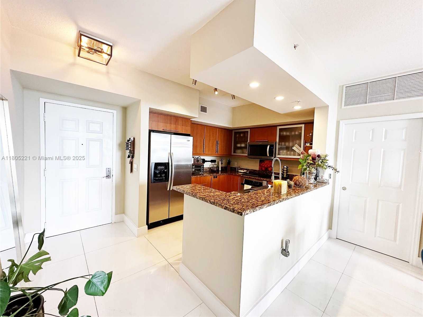 Small Image of 888 SOUTH DOUGLAS RD #1210, Coral Gables Number 8