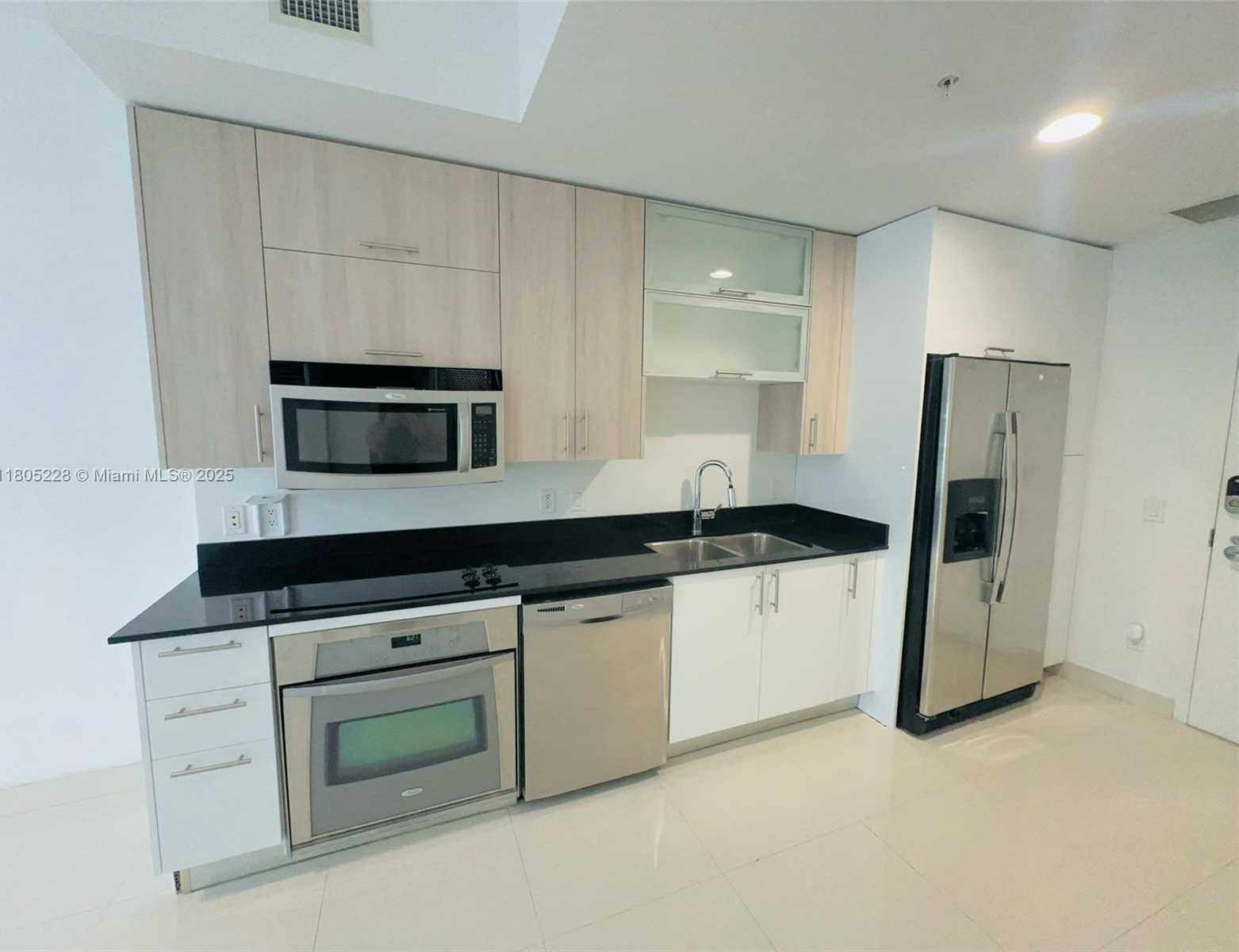 Small Image of 60 SOUTH WEST 13TH ST #2618, Miami Number 3