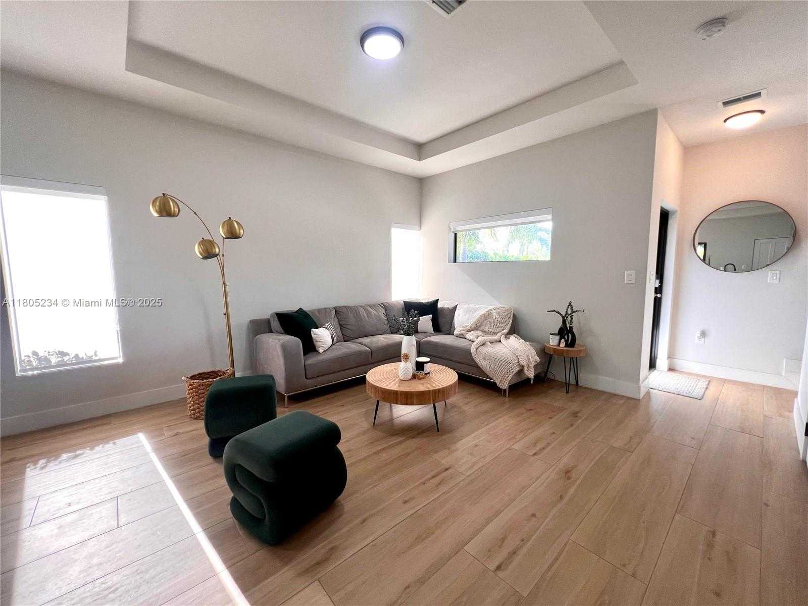 Small Image of 8753 SOUTH WEST 34TH ST #1, Miami Number 3