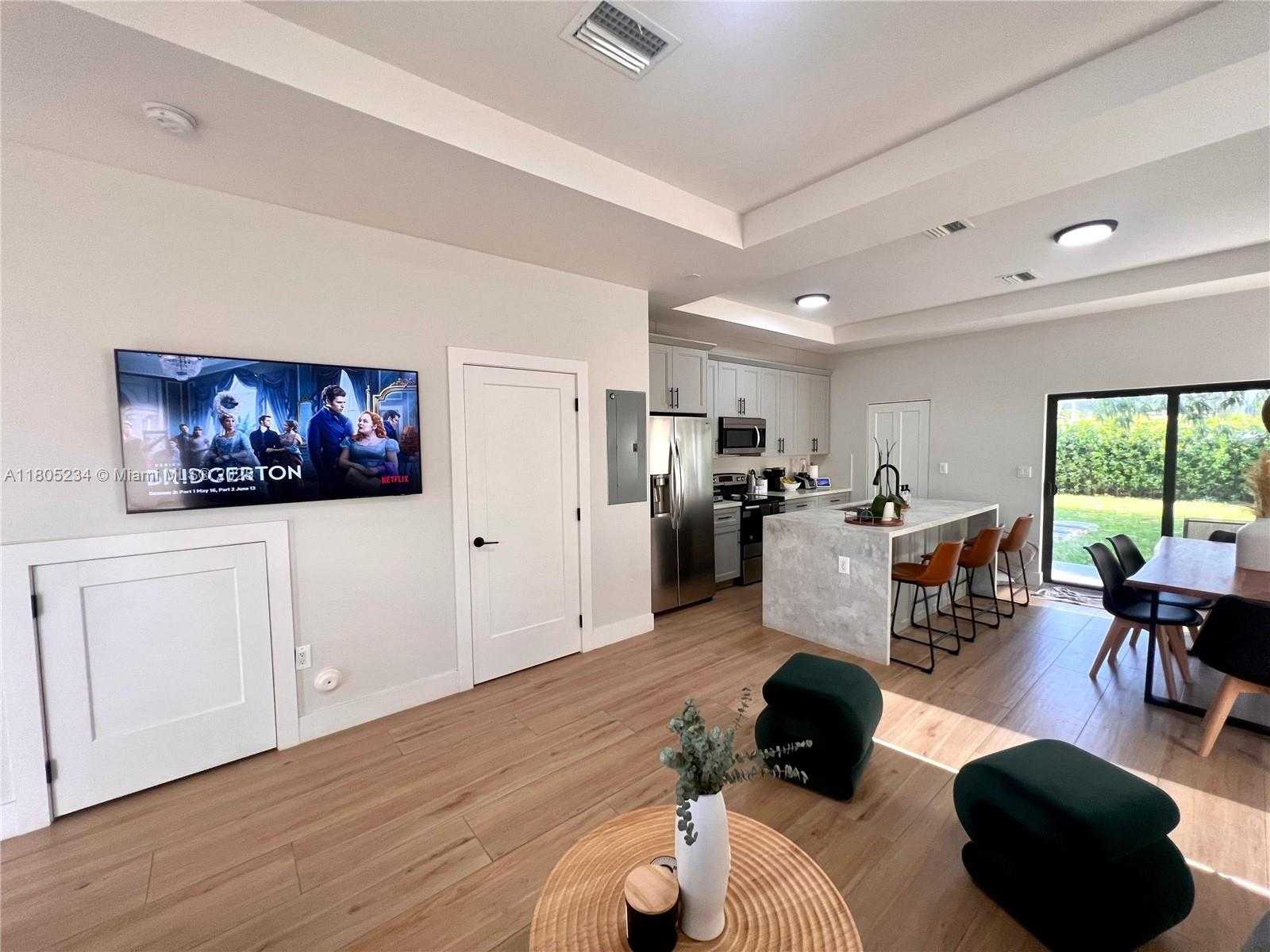 Small Image of 8753 SOUTH WEST 34TH ST #1, Miami Number 7