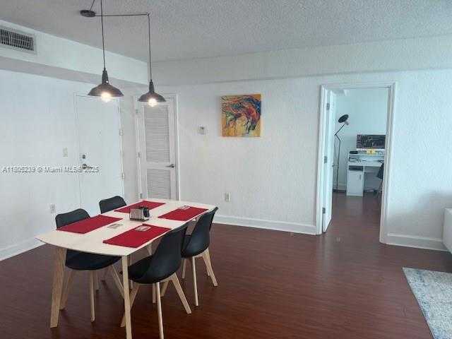Small Image of 7501 EAST TREASURE DR #5J, North Bay Village Number 6