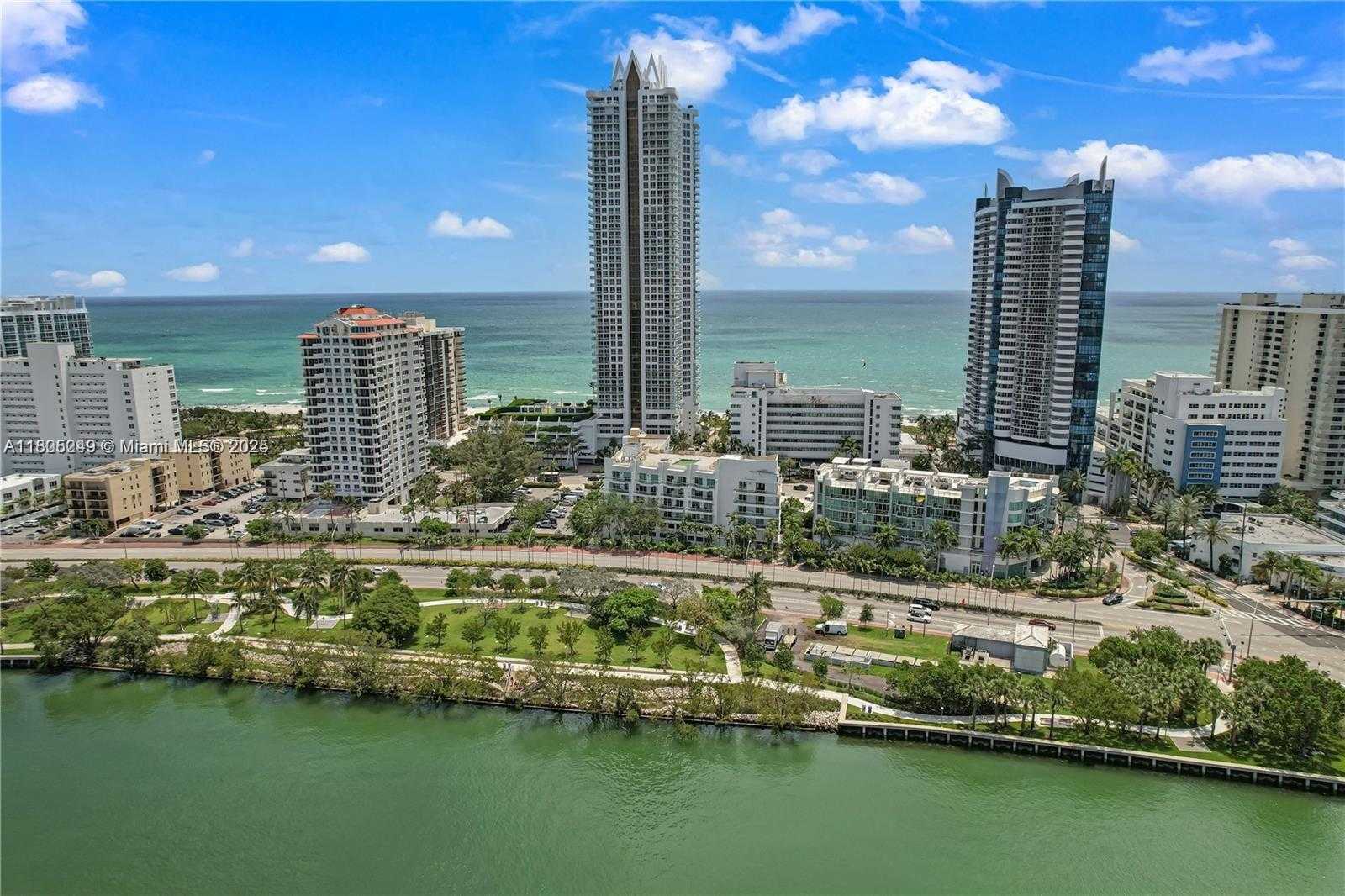 Small Image of 6362 COLLINS AVE #502, Miami Beach Number 2