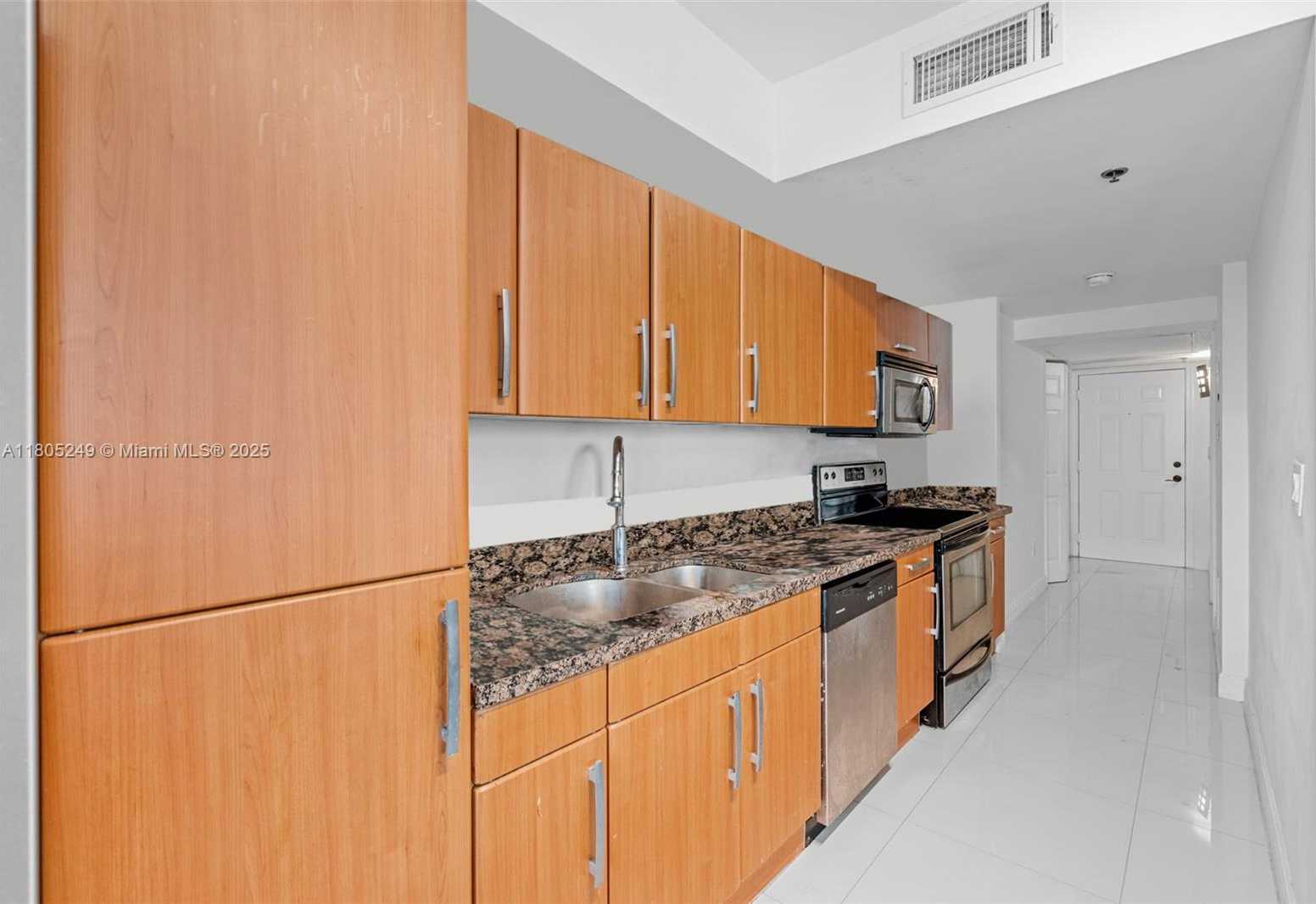 Small Image of 6362 COLLINS AVE #502, Miami Beach Number 9