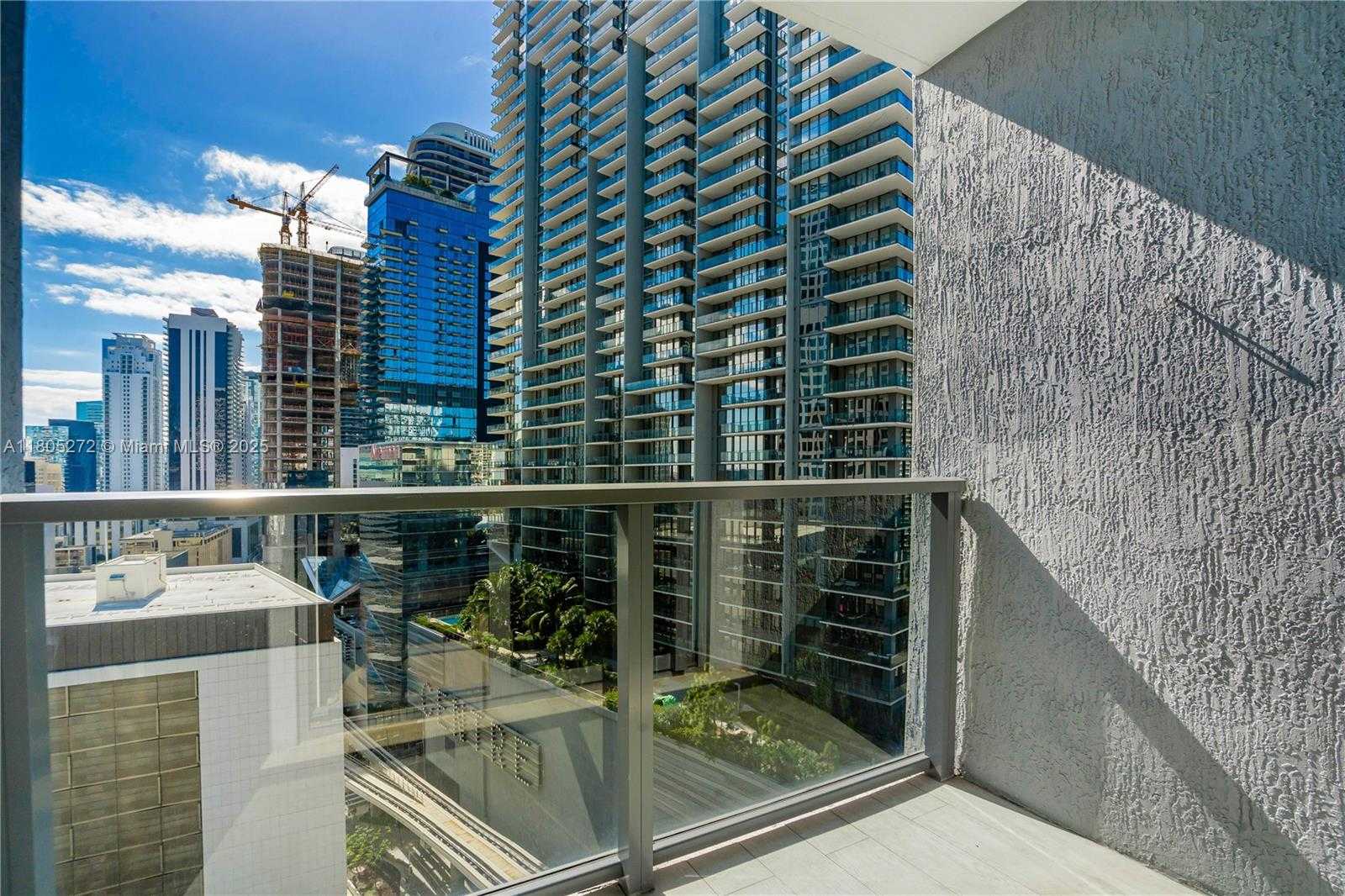 Small Image of 31 SOUTH EAST 6TH ST #2205, Miami Number 14