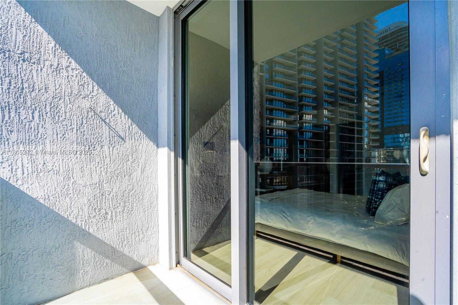 Small Image of 31 SOUTH EAST 6TH ST #2205, Miami Number 15