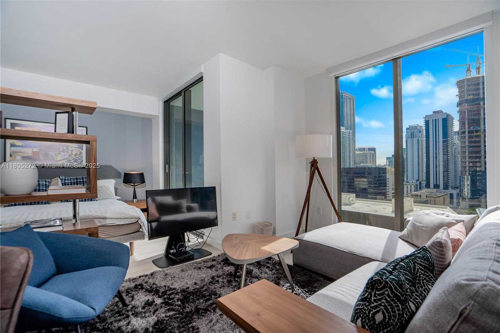 Small Image of 31 SOUTH EAST 6TH ST #2205, Miami Number 2
