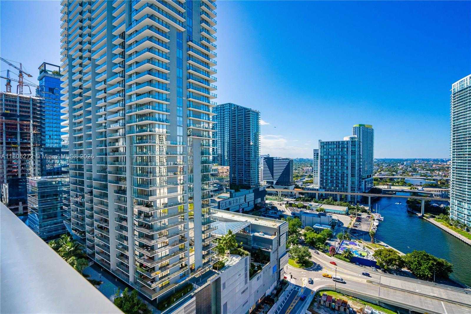Small Image of 31 SOUTH EAST 6TH ST #2205, Miami Number 23
