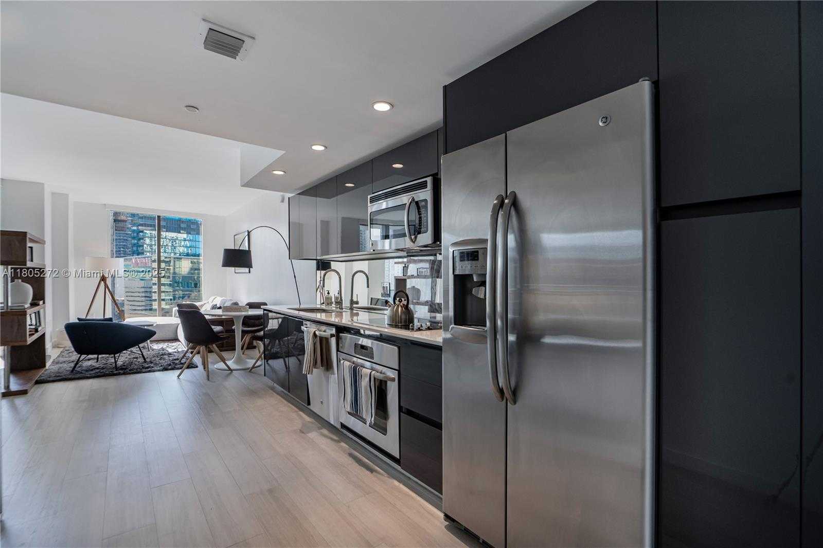 Small Image of 31 SOUTH EAST 6TH ST #2205, Miami Number 5