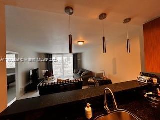 Small Image of 345 OCEAN DR #1105, Miami Beach Number 11