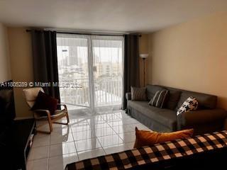 Small Image of 345 OCEAN DR #1105, Miami Beach Number 13