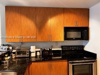 Small Image of 345 OCEAN DR #1105, Miami Beach Number 14