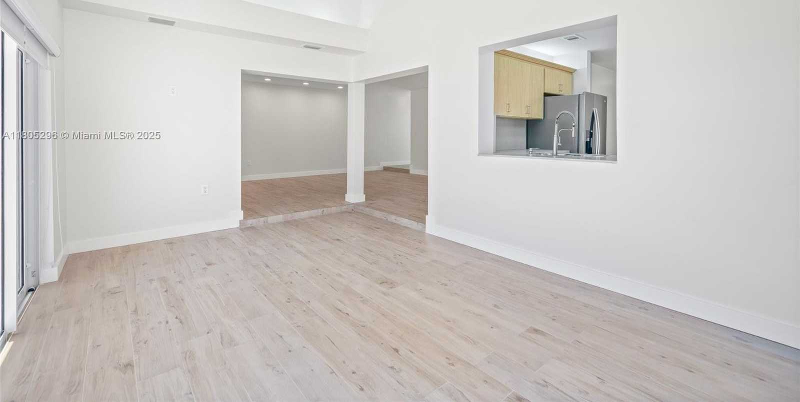 Small Image of 11600 SOUTH WEST 33RD TER, Miami Number 11