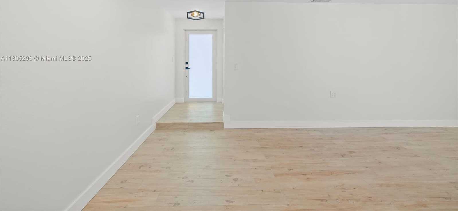 Small Image of 11600 SOUTH WEST 33RD TER, Miami Number 3
