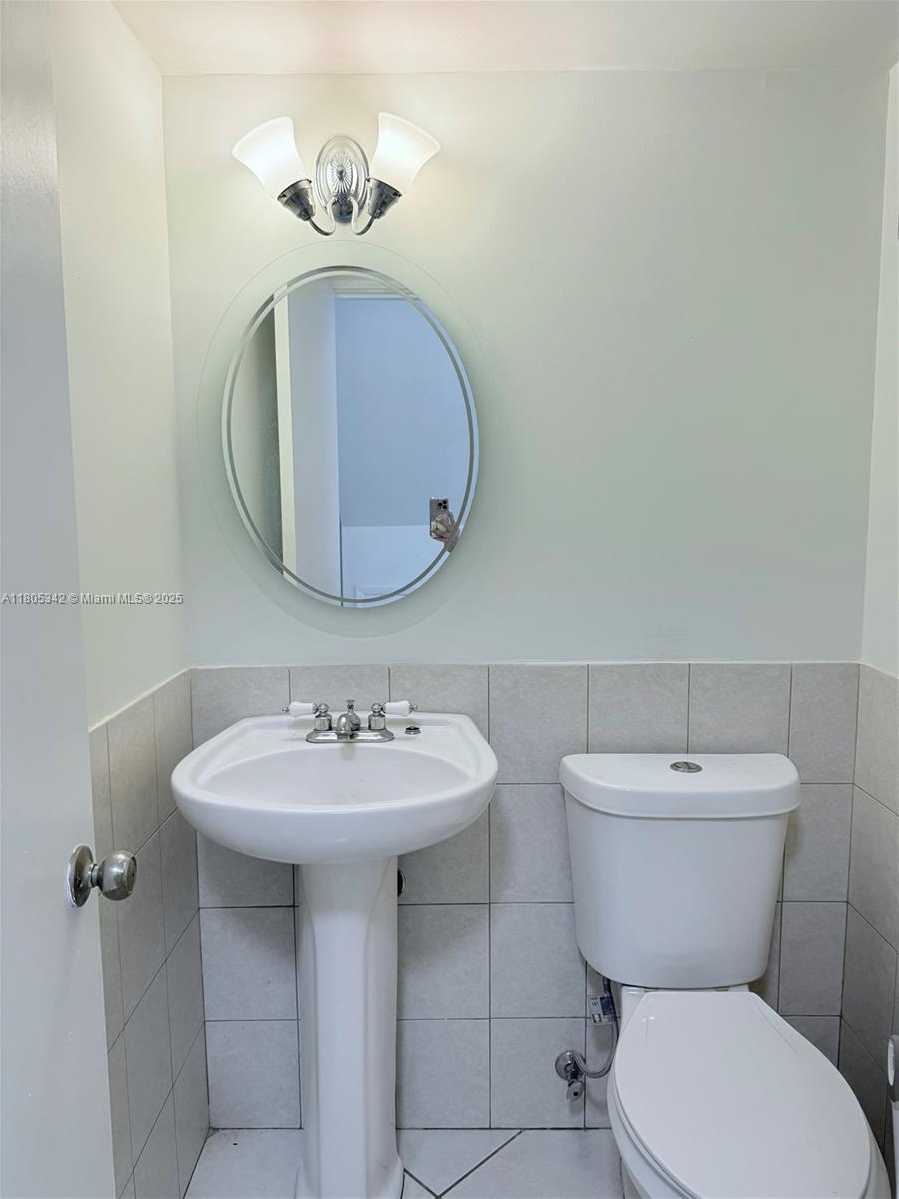 Small Image of 10532 SOUTH WEST 112TH AVE, Miami Number 12