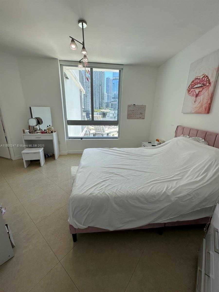 Small Image of 350 SOUTH MIAMI AVE #1412, Miami Number 12