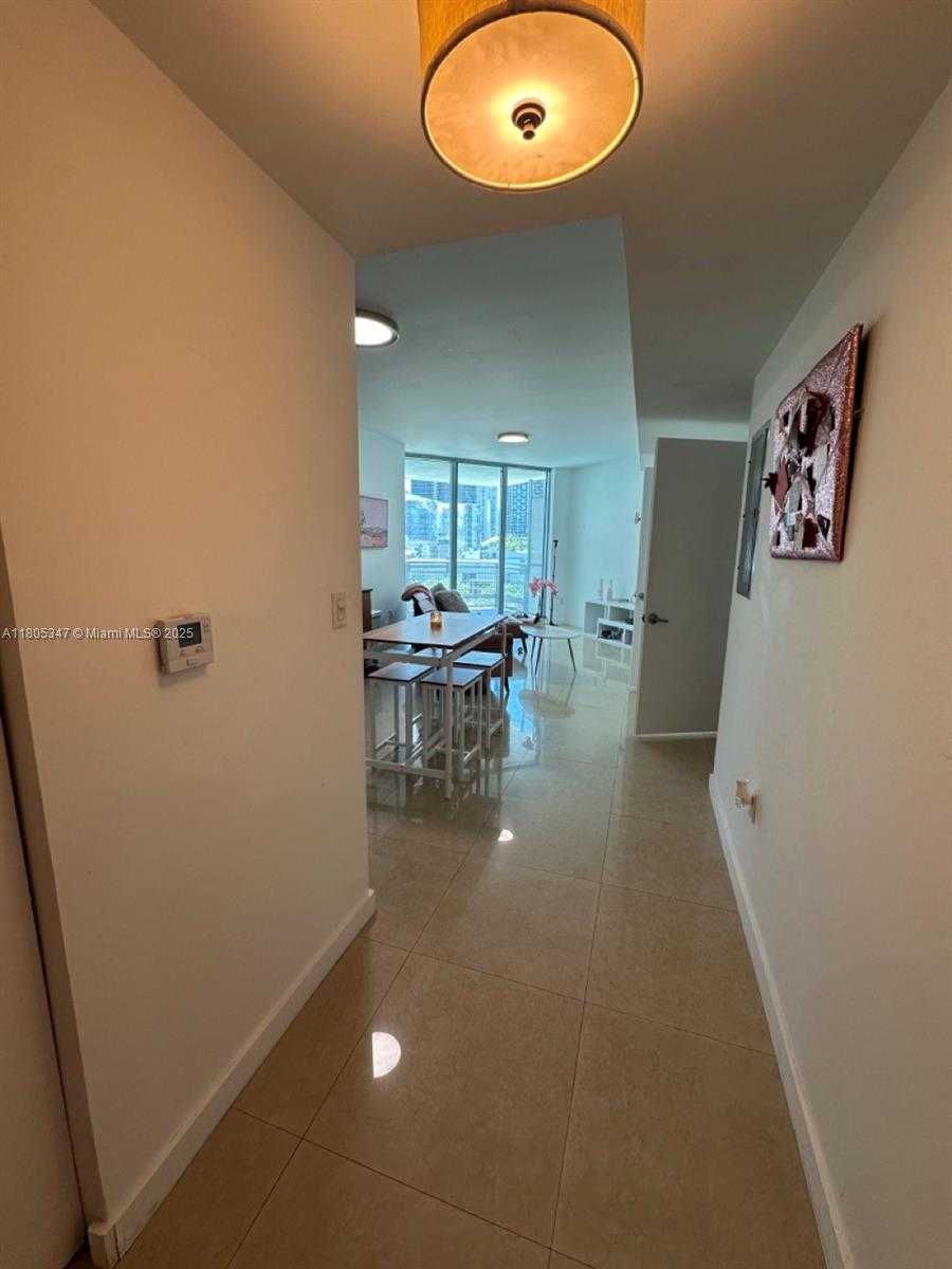 Small Image of 350 SOUTH MIAMI AVE #1412, Miami Number 2