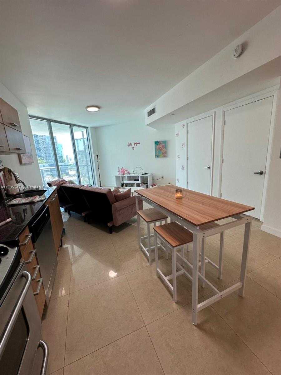 Small Image of 350 SOUTH MIAMI AVE #1412, Miami Number 7