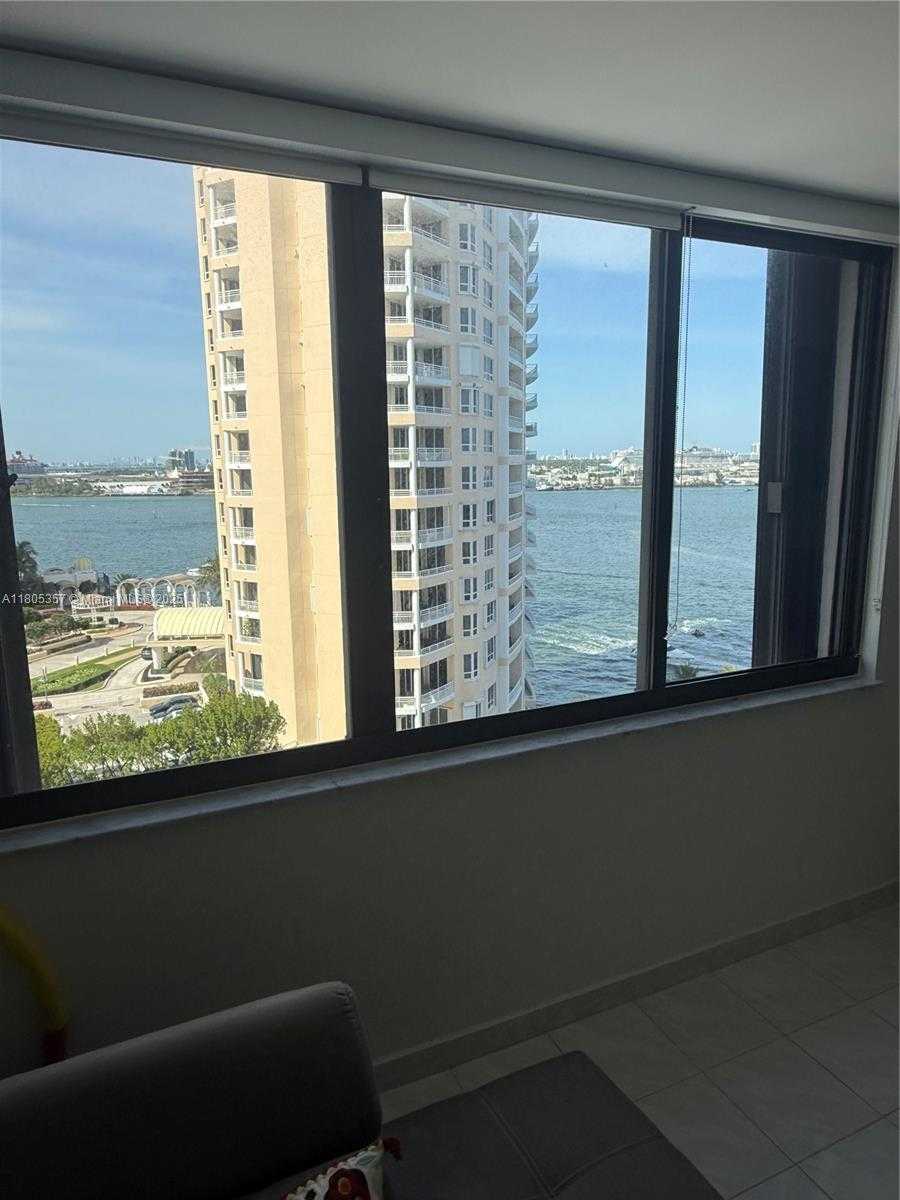 Small Image of 540 BRICKELL KEY DR #1422, Miami Number 5