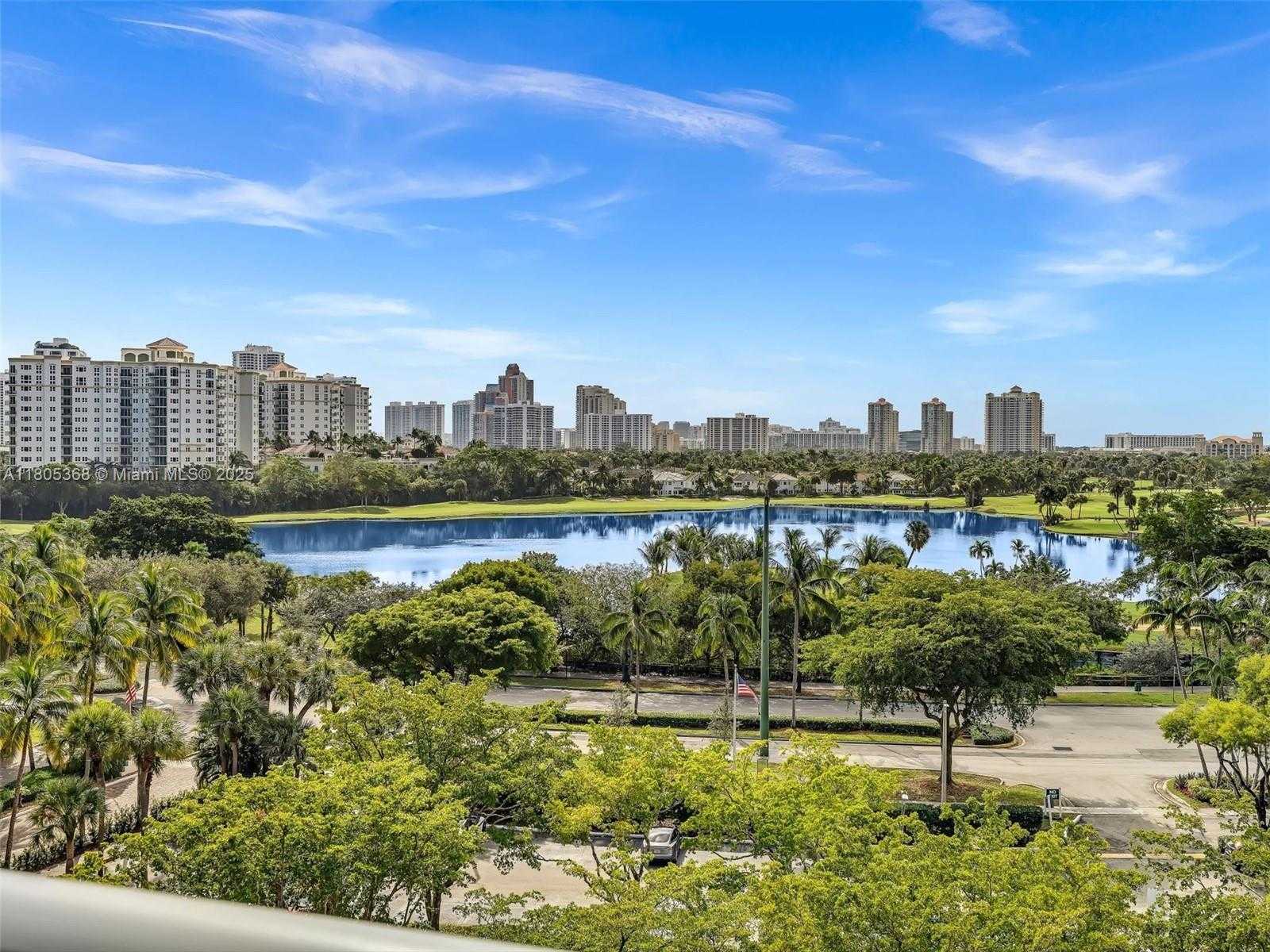 Small Image of 3731 NORTH COUNTRY CLUB DR #1024, Aventura Number 11