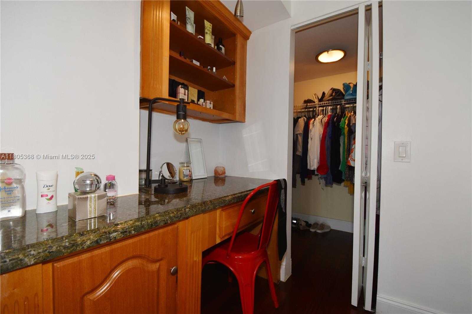 Small Image of 3731 NORTH COUNTRY CLUB DR #1024, Aventura Number 15