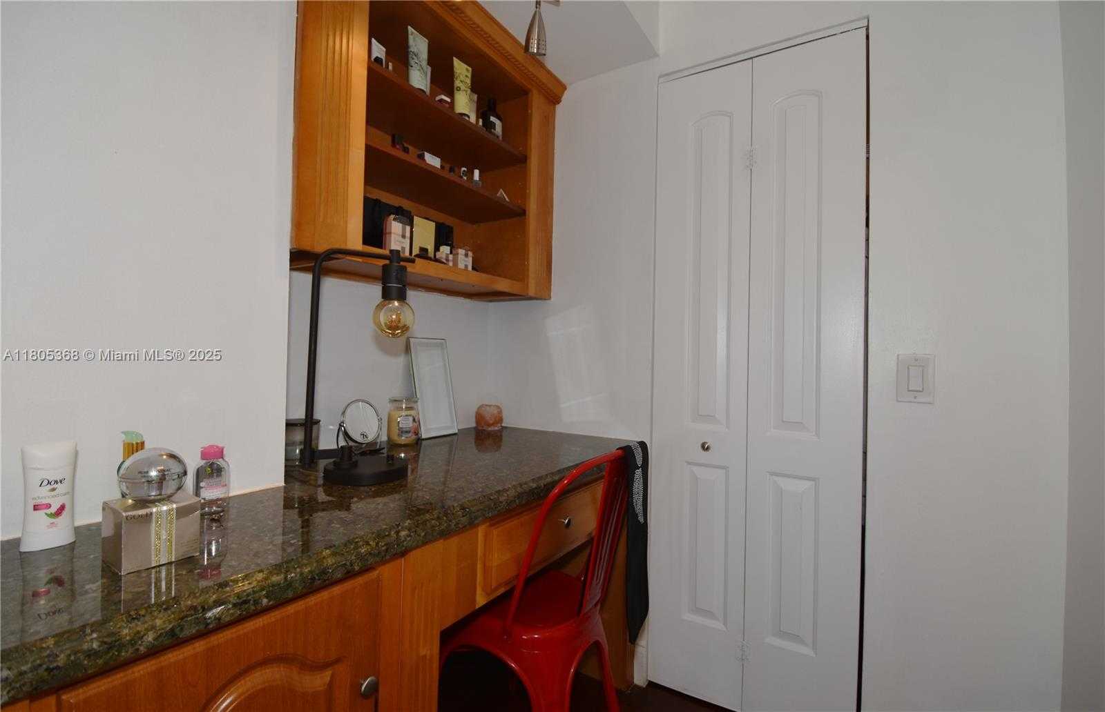 Small Image of 3731 NORTH COUNTRY CLUB DR #1024, Aventura Number 30