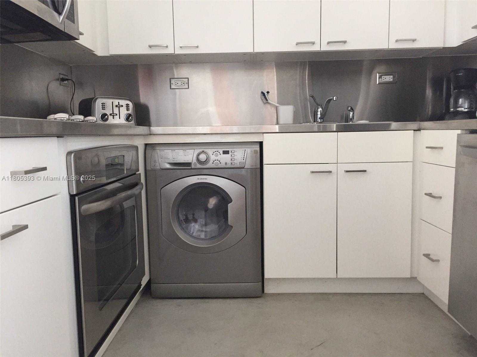 Small Image of 1500 BAY RD #1132S, Miami Beach Number 10