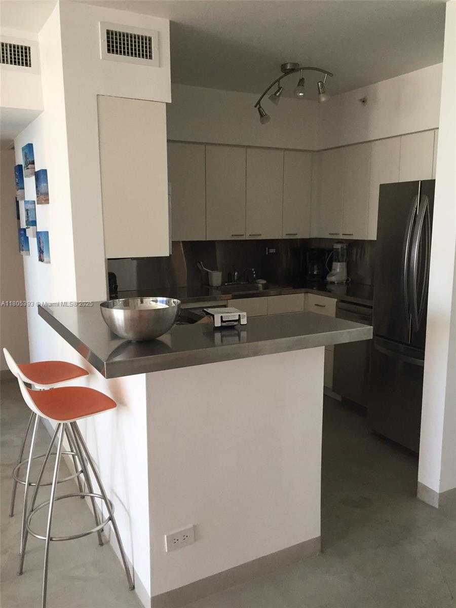 Small Image of 1500 BAY RD #1132S, Miami Beach Number 9