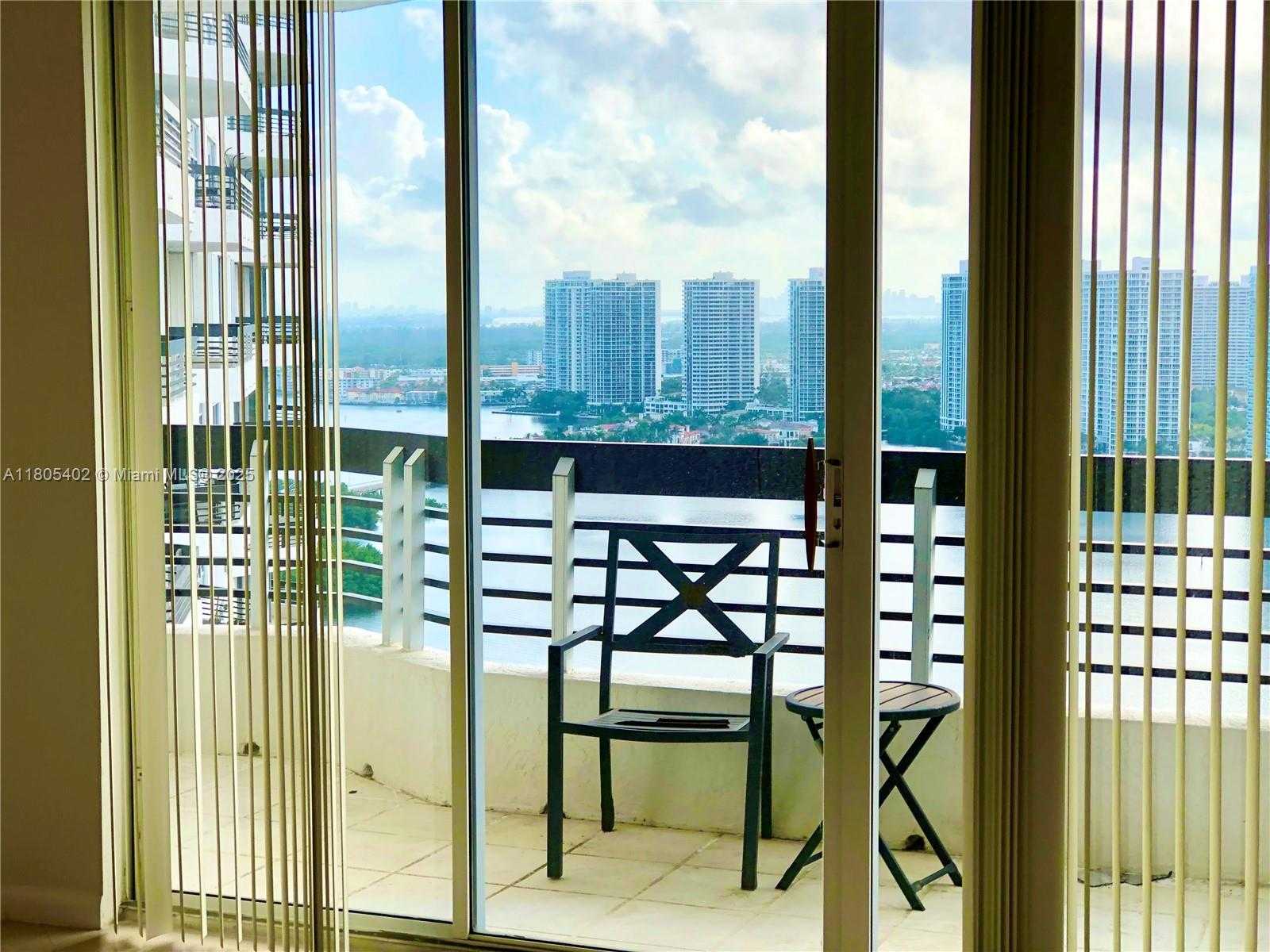 Small Image of 3530 MYSTIC POINTE DR #3104, Aventura Number 10