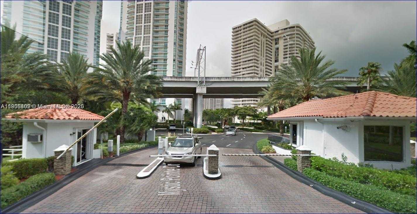 Small Image of 3530 MYSTIC POINTE DR #3104, Aventura Number 19