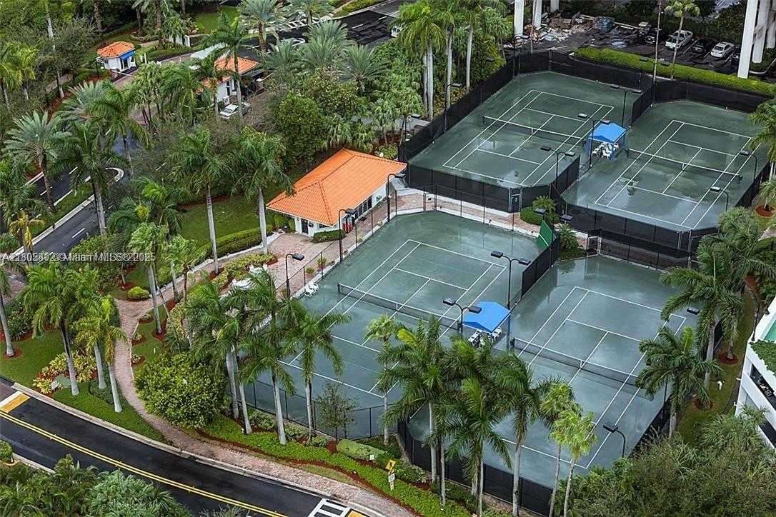 Small Image of 3530 MYSTIC POINTE DR #3104, Aventura Number 40