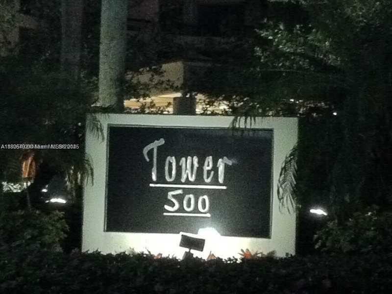 Small Image of 3530 MYSTIC POINTE DR #3104, Aventura Number 42