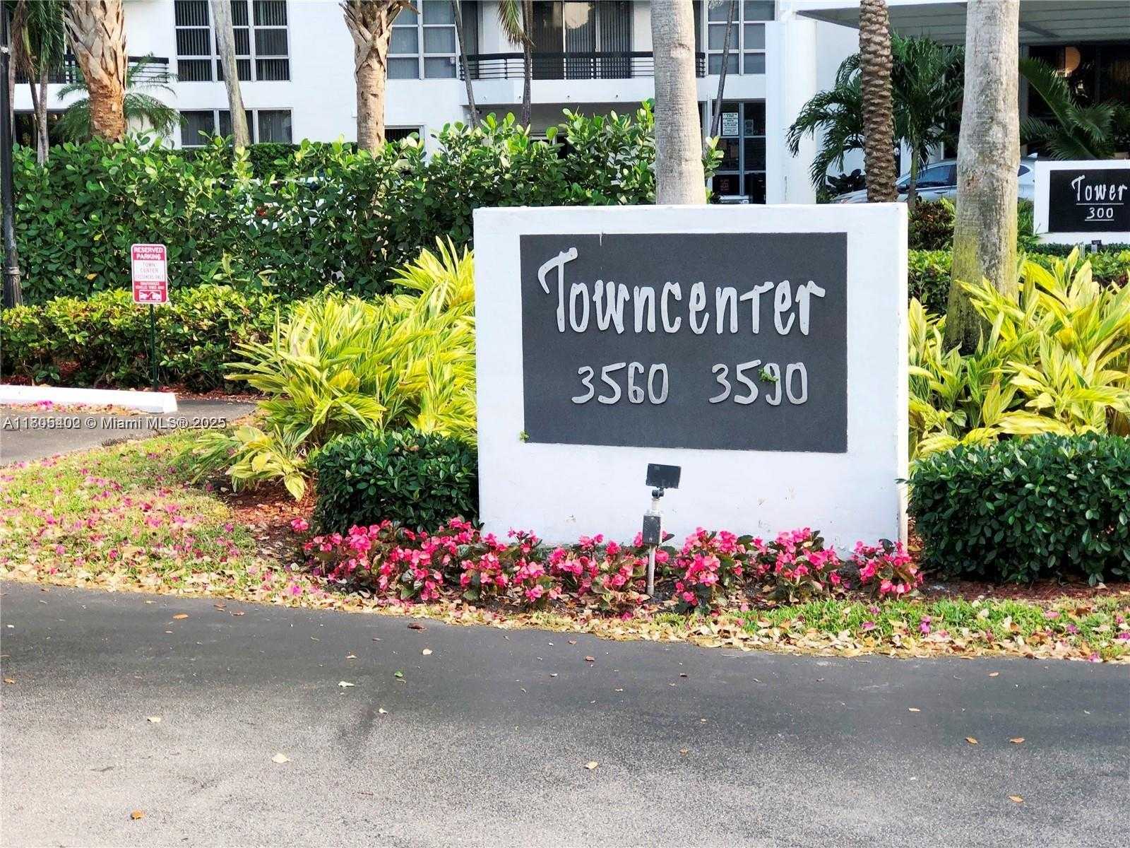Small Image of 3530 MYSTIC POINTE DR #3104, Aventura Number 43