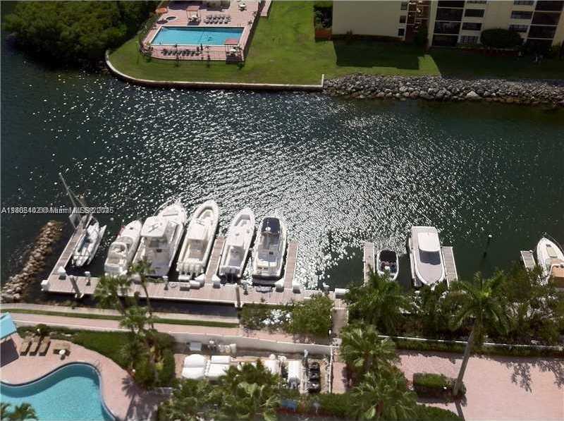 Small Image of 3530 MYSTIC POINTE DR #3104, Aventura Number 47