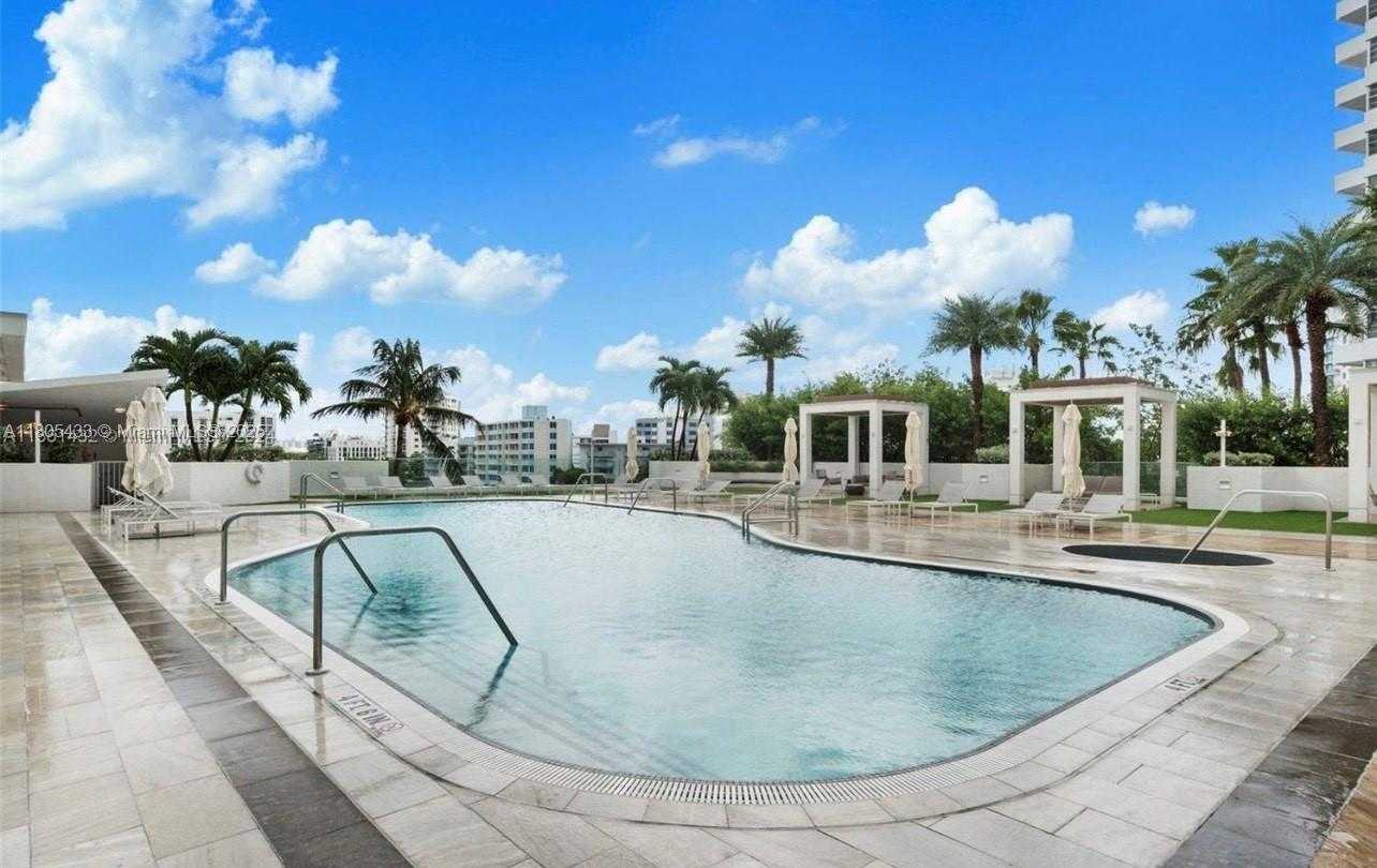 Small Image of 10 VENETIAN WAY #906, Miami Beach Number 17