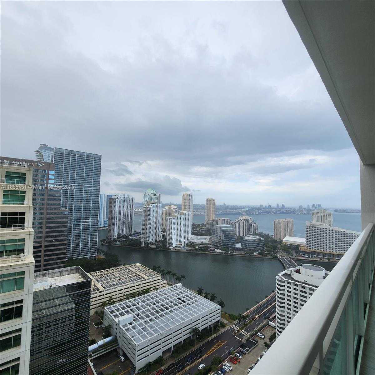 Small Image of 950 BRICKELL BAY DR #3504, Miami Number 3