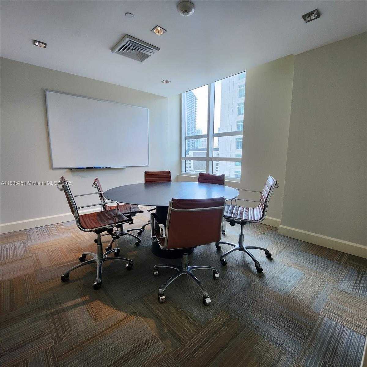 Small Image of 950 BRICKELL BAY DR #3504, Miami Number 39